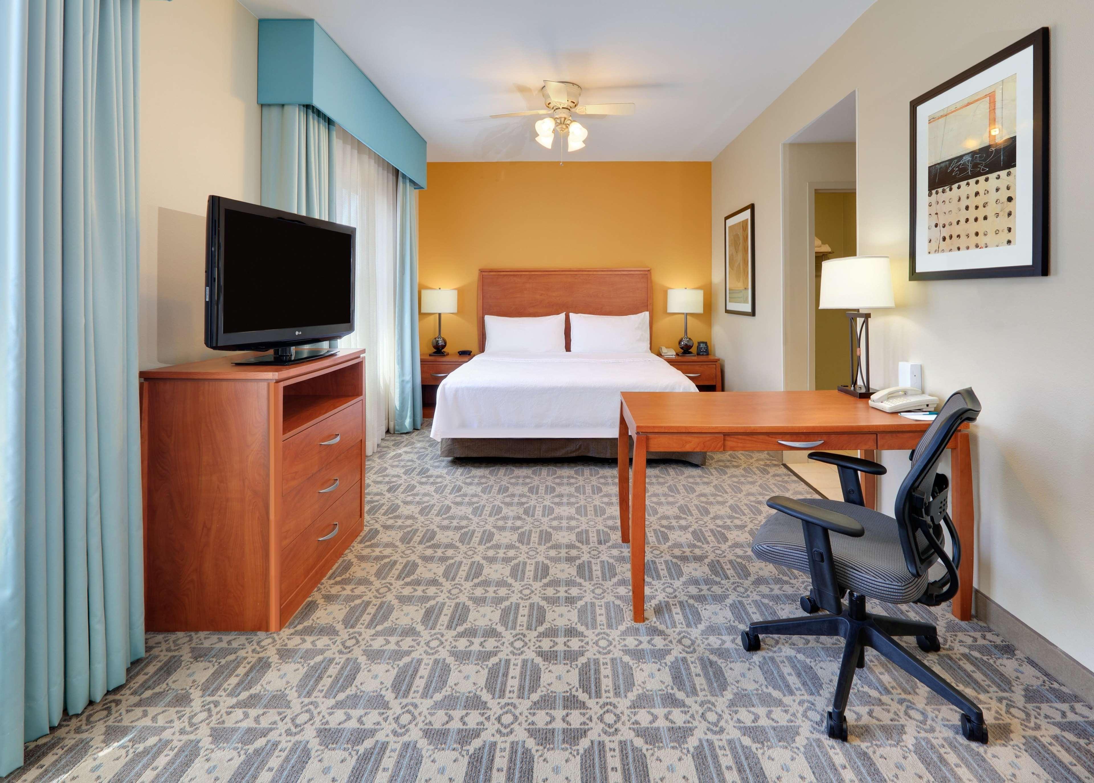 Hotel Homewood By Hilton Irving-dfw Airport 3*