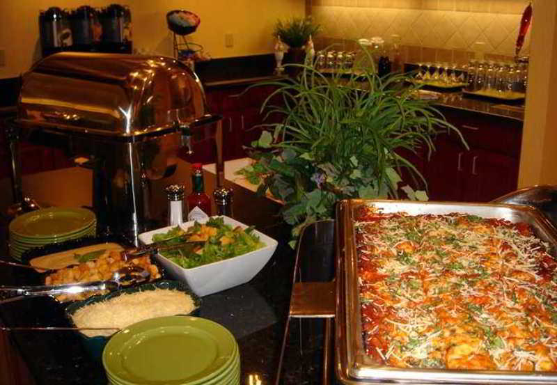 Hotel Homewood By Hilton Irving-dfw Airport 3*